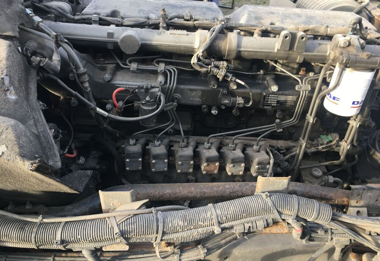 DAF xe280c DAF xf95 truck - Motor für LKW: das Bild 2 DAF xe280c DAF xf95 truck - Motor für LKW: das Bild 2