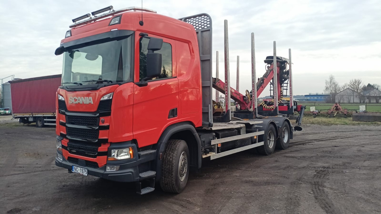 Scania R450 - Holztransporter, Autokran: das Bild 2 Scania R450 - Holztransporter, Autokran: das Bild 2