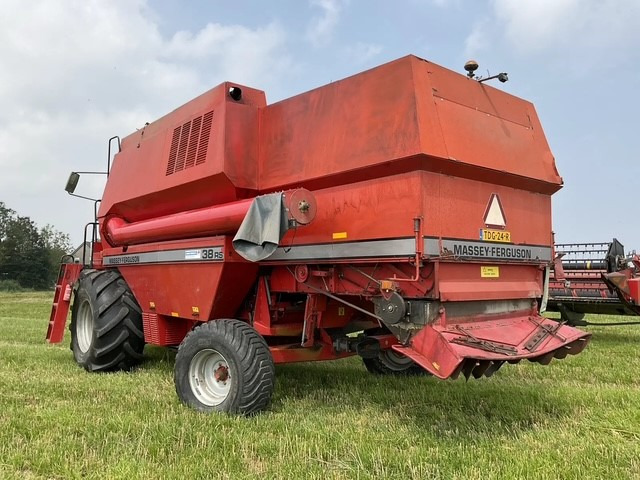 MASSEY FERGUSON 38RS - Mähdrescher: das Bild 5 MASSEY FERGUSON 38RS - Mähdrescher: das Bild 5