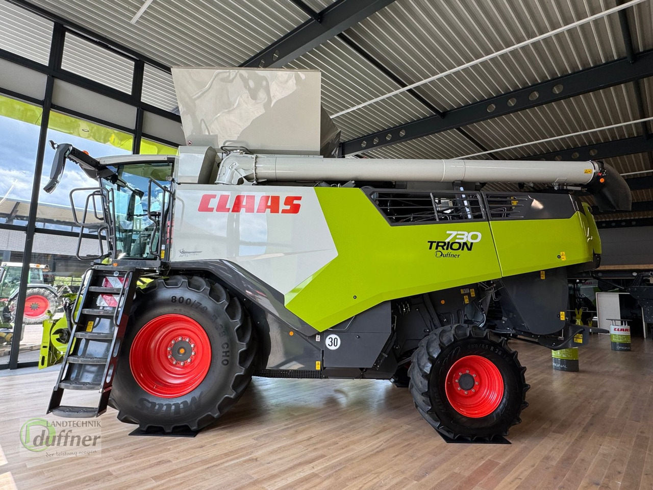 CLAAS Trion 730 - Mähdrescher: das Bild 1 CLAAS Trion 730 - Mähdrescher: das Bild 1