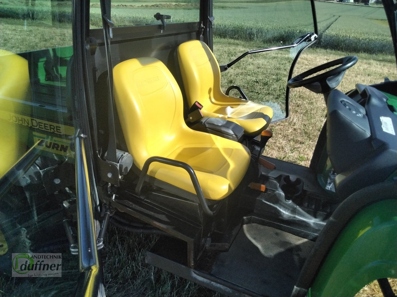 John Deere Gator 4X2 - Quad: das Bild 4 John Deere Gator 4X2 - Quad: das Bild 4