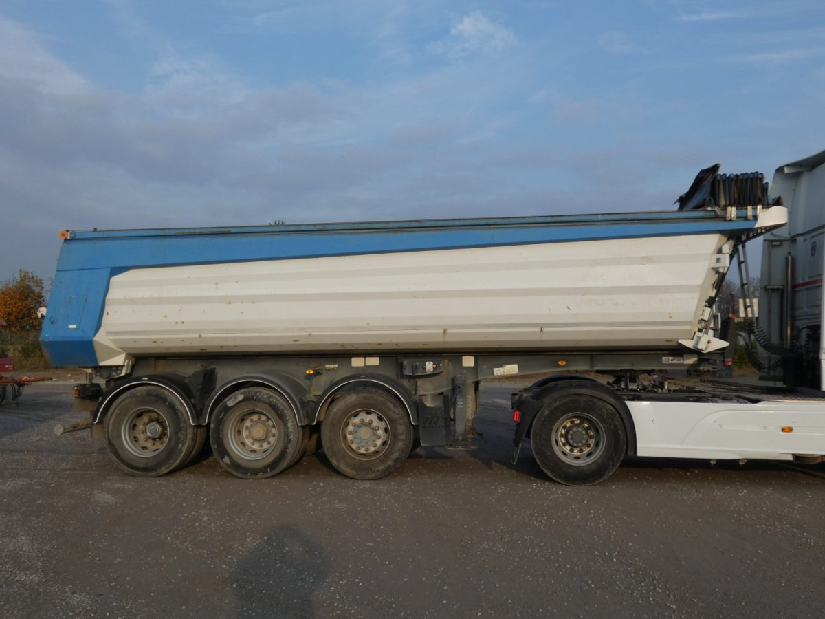 TECNOKAR T3GP38 - Kipper Auflieger: das Bild 1 TECNOKAR T3GP38 - Kipper Auflieger: das Bild 1