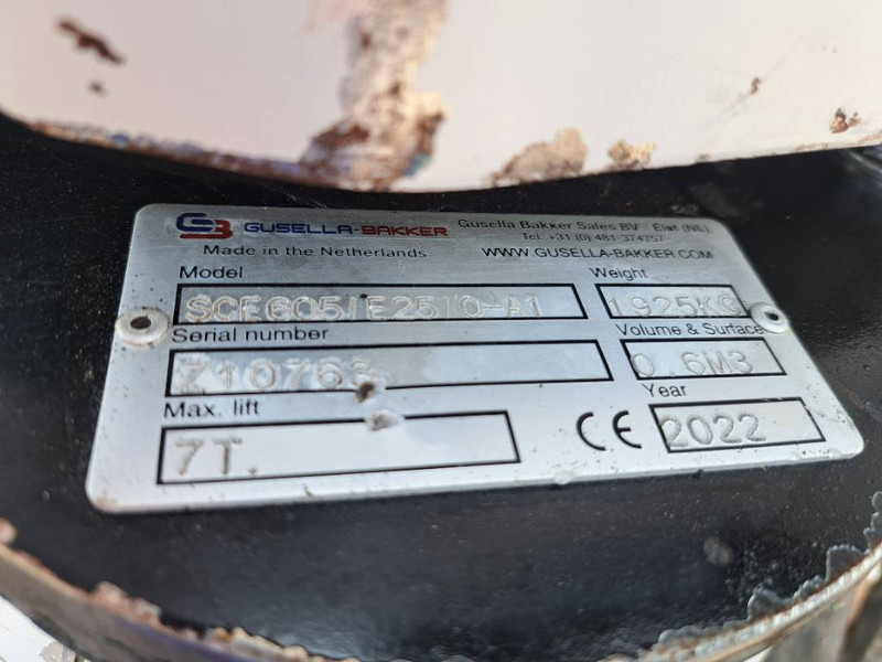 Fuchs MHL 360 D - Umschlagbagger: das Bild 5 Fuchs MHL 360 D - Umschlagbagger: das Bild 5