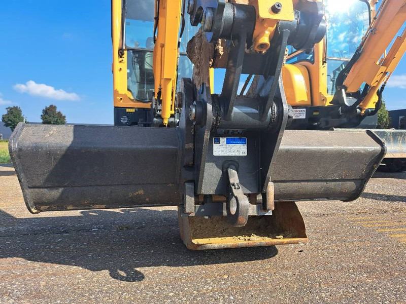 GP CW05 ditch clean bucket 100cm - Schaufel für Baumaschine: das Bild 2 GP CW05 ditch clean bucket 100cm - Schaufel für Baumaschine: das Bild 2