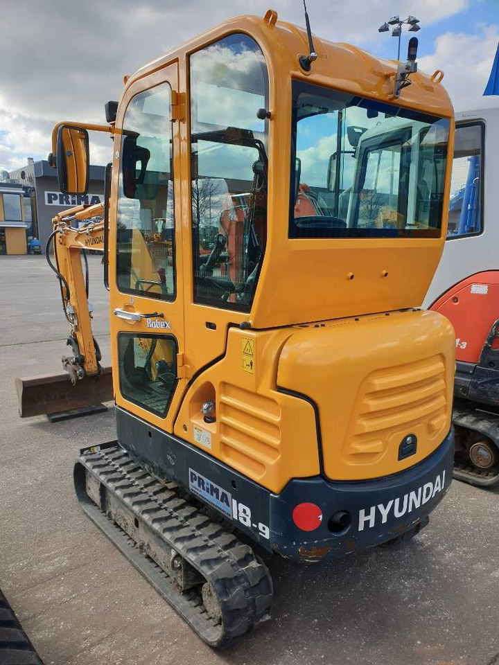 Hyundai R18-9 - Minibagger: das Bild 3 Hyundai R18-9 - Minibagger: das Bild 3