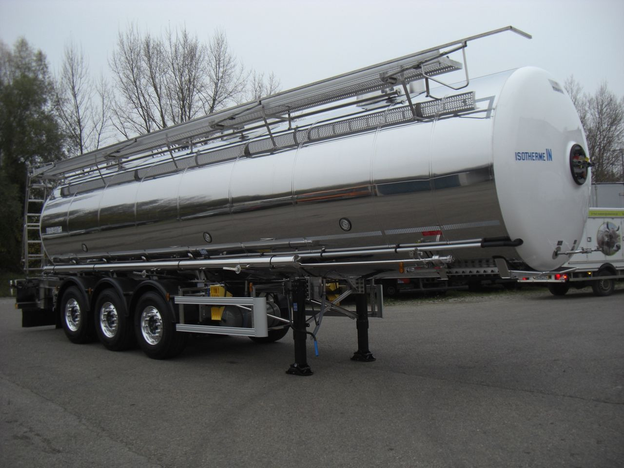 Magyar SRMAGD / Drucktank / Heizbar / Sofort ! Magyar SRMAGD / Drucktank / Heizbar / Sofort ! - Tankauflieger: das Bild 2 Magyar SRMAGD / Drucktank / Heizbar / Sofort ! Magyar SRMAGD / Drucktank / Heizbar / Sofort ! - Tankauflieger: das Bild 2