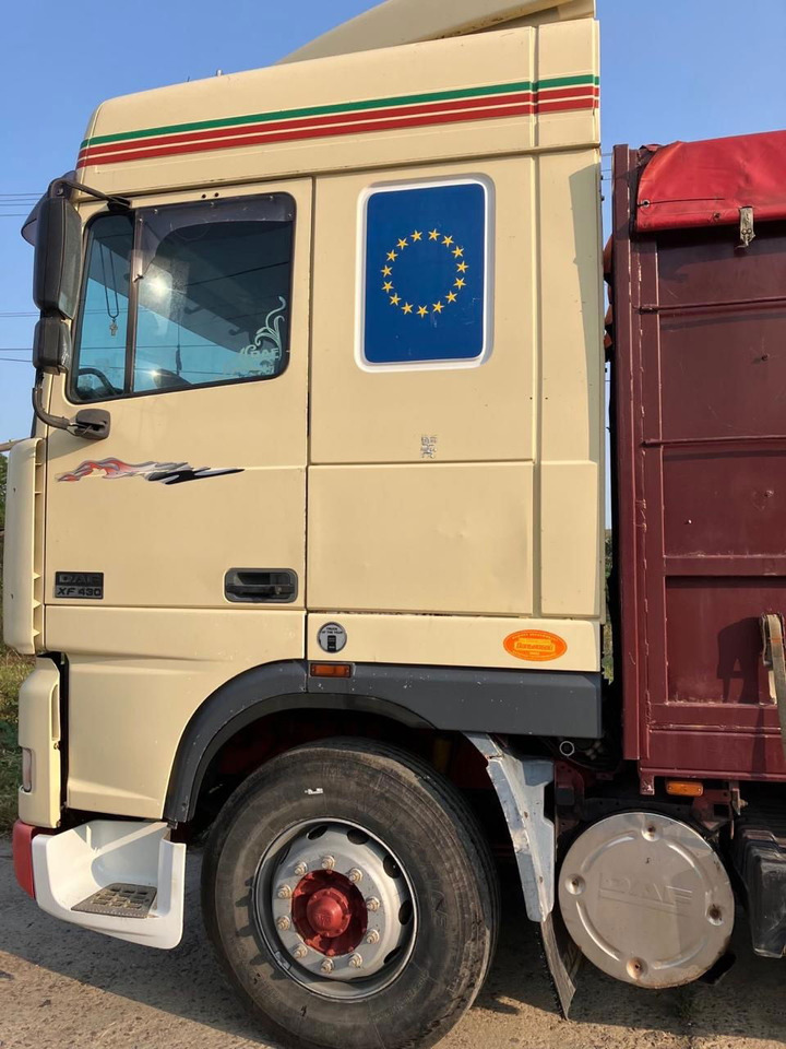 DAF XF 95 430 Platform - Pritsche LKW: das Bild 2 DAF XF 95 430 Platform - Pritsche LKW: das Bild 2