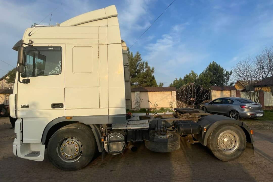 DAF XF 95.430 Tractor head - Sattelzugmaschine: das Bild 5 DAF XF 95.430 Tractor head - Sattelzugmaschine: das Bild 5