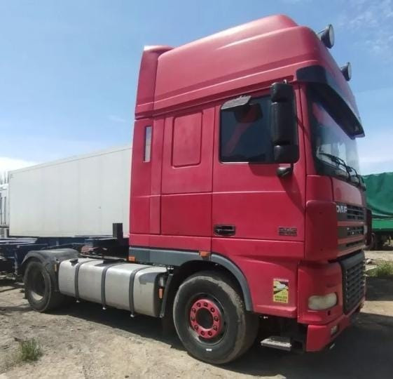 DAF XF - Sattelzugmaschine: das Bild 3 DAF XF - Sattelzugmaschine: das Bild 3