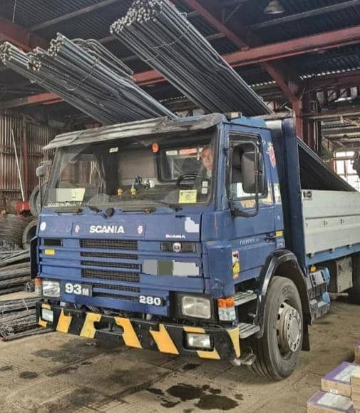 Scania 93 Carne - Autokran: das Bild 2 Scania 93 Carne - Autokran: das Bild 2