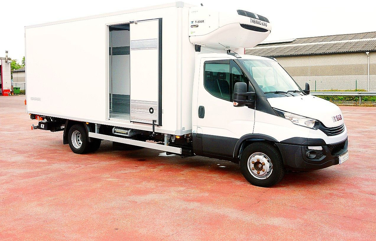 Iveco 72C21 70 65 DAILY THERMOKING T800 A/C LBW LUFT - Kühltransporter: das Bild 3 Iveco 72C21 70 65 DAILY THERMOKING T800 A/C LBW LUFT - Kühltransporter: das Bild 3
