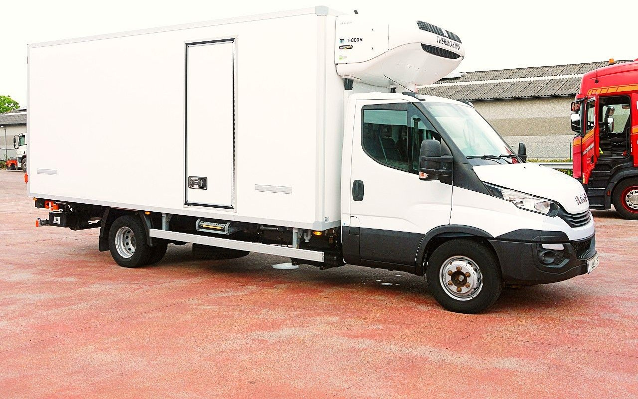Iveco 72C21 70 65 DAILY THERMOKING T800 A/C LBW LUFT - Kühltransporter: das Bild 2 Iveco 72C21 70 65 DAILY THERMOKING T800 A/C LBW LUFT - Kühltransporter: das Bild 2