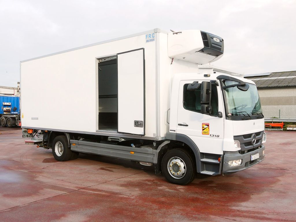 Mercedes-Benz 1318 ATEGO KUHLKOFFER CARRIER SUPRA 750 LBW - Kühlkoffer LKW: das Bild 3 Mercedes-Benz 1318 ATEGO KUHLKOFFER CARRIER SUPRA 750 LBW - Kühlkoffer LKW: das Bild 3