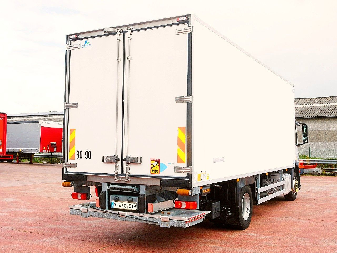 Mercedes-Benz 1830 ANTOS KUHLKOFFER CARRIER SUPRA 850 - Kühlkoffer LKW: das Bild 5 Mercedes-Benz 1830 ANTOS KUHLKOFFER CARRIER SUPRA 850 - Kühlkoffer LKW: das Bild 5