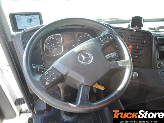 Mercedes-Benz Atego 823 L - Koffer Transporter: das Bild 2 Mercedes-Benz Atego 823 L - Koffer Transporter: das Bild 2