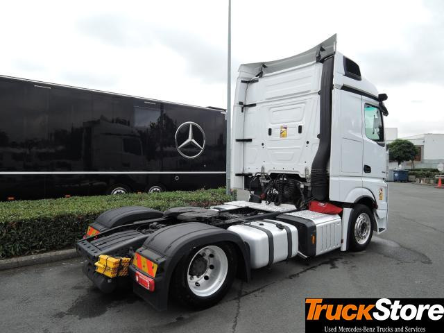Mercedes-Benz Actros 1845 LS nRL - Sattelzugmaschine: das Bild 4 Mercedes-Benz Actros 1845 LS nRL - Sattelzugmaschine: das Bild 4