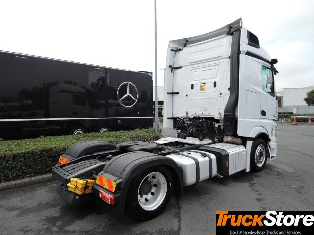 Mercedes-Benz Actros 1845 LS nRL - Sattelzugmaschine: das Bild 4 Mercedes-Benz Actros 1845 LS nRL - Sattelzugmaschine: das Bild 4