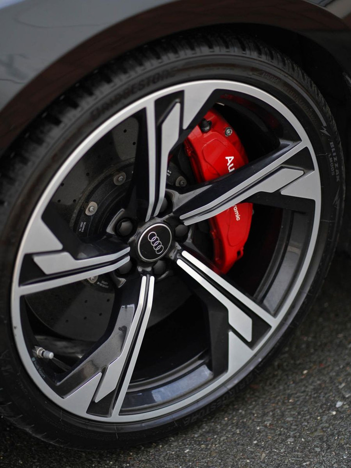 Limousine Audi RS 5 Sportsback V6 TFSI quattro LEDER MATRIX LED: das Bild 27 Limousine Audi RS 5 Sportsback V6 TFSI quattro LEDER MATRIX LED: das Bild 27