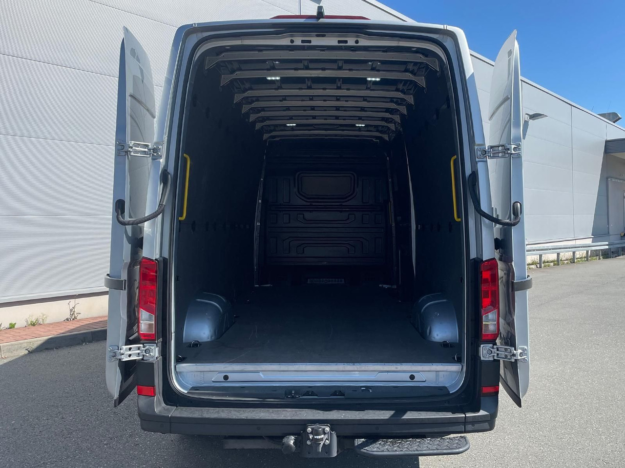 PKW MAN TGE 3.160 Kasten L4H3 LED HECK AUTOM AHK TEMP: das Bild 11