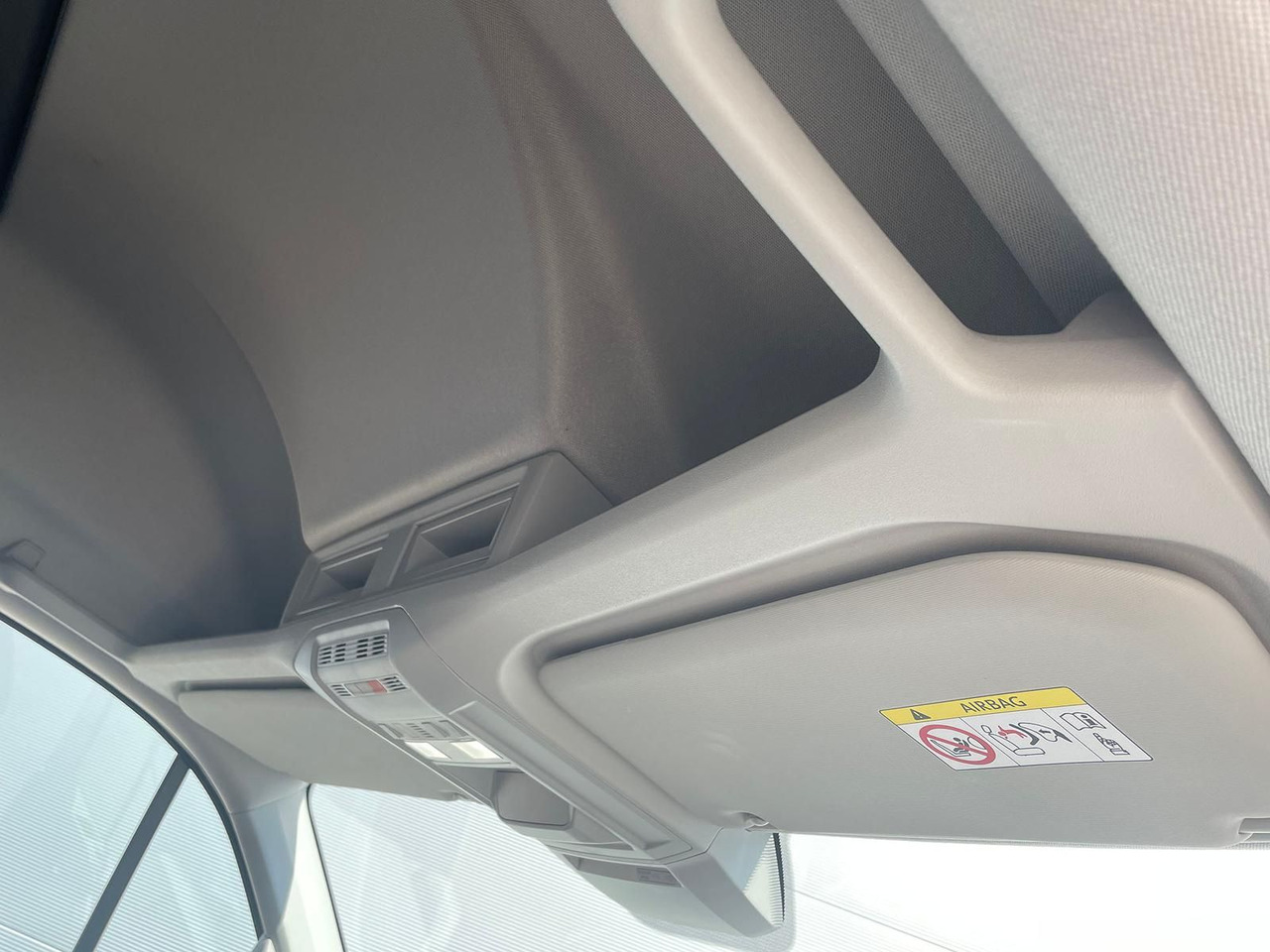 PKW MAN TGE 3.160 Kasten L4H3 LED HECK AUTOM AHK TEMP: das Bild 27