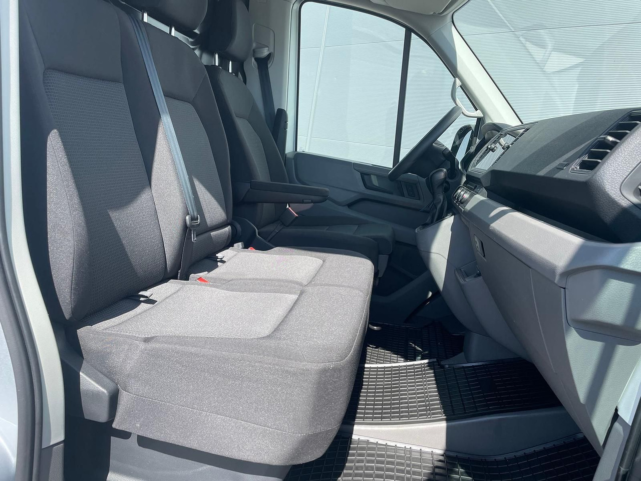 PKW MAN TGE 3.160 Kasten L4H3 LED HECK AUTOM AHK TEMP: das Bild 16