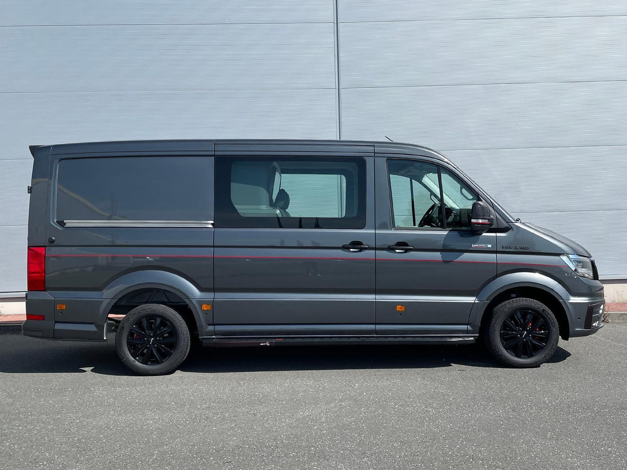 MAN TGE 3.180 L3H2 MIXTO 4x4 INDIVIDUAL S ACC - Kastenwagen, Transporter mit Doppelkabine: das Bild 5 MAN TGE 3.180 L3H2 MIXTO 4x4 INDIVIDUAL S ACC - Kastenwagen, Transporter mit Doppelkabine: das Bild 5