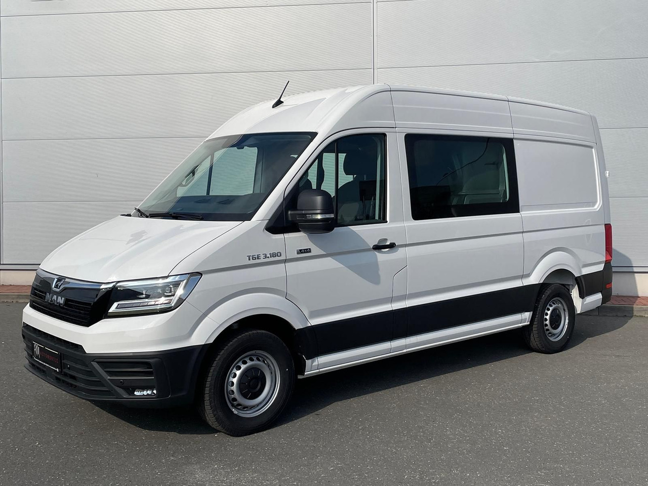 MAN TGE 3.180 L3H3 MIXTO 4x4 LED TEMPOMAT SITZHZ NAV - Transporter mit Doppelkabine: das Bild 1 MAN TGE 3.180 L3H3 MIXTO 4x4 LED TEMPOMAT SITZHZ NAV - Transporter mit Doppelkabine: das Bild 1