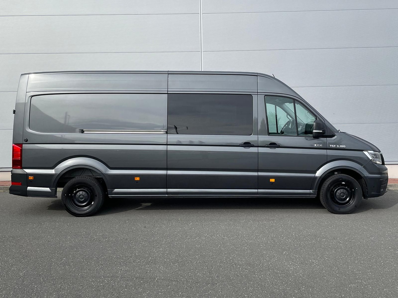 MAN TGE 3.180 L4H3 MIXTO 4x4 AUTOM ACC LED DAB NAVI - Transporter mit Doppelkabine: das Bild 5 MAN TGE 3.180 L4H3 MIXTO 4x4 AUTOM ACC LED DAB NAVI - Transporter mit Doppelkabine: das Bild 5