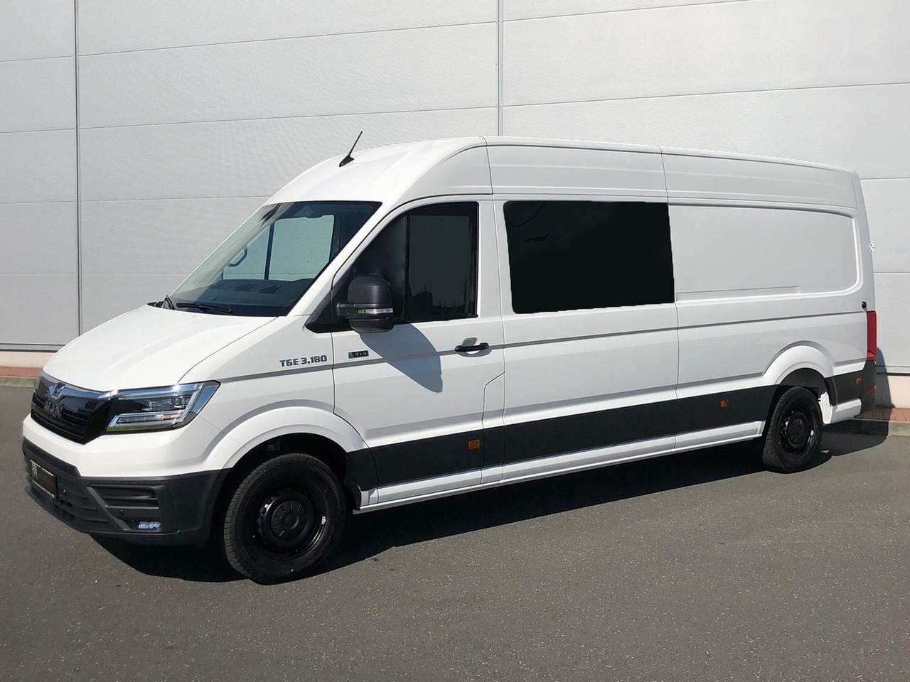 MAN TGE 3.180 L4H3 MIXTO 4x4 Autom LED ACC AHK - Kastenwagen, Transporter mit Doppelkabine: das Bild 1 MAN TGE 3.180 L4H3 MIXTO 4x4 Autom LED ACC AHK - Kastenwagen, Transporter mit Doppelkabine: das Bild 1