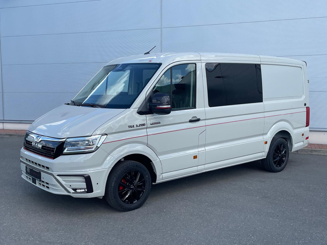 MAN TGE 3.200 L3H2 MIXTO 4x4 Individual S ACC STHZ - Kastenwagen, Transporter mit Doppelkabine: das Bild 1 MAN TGE 3.200 L3H2 MIXTO 4x4 Individual S ACC STHZ - Kastenwagen, Transporter mit Doppelkabine: das Bild 1