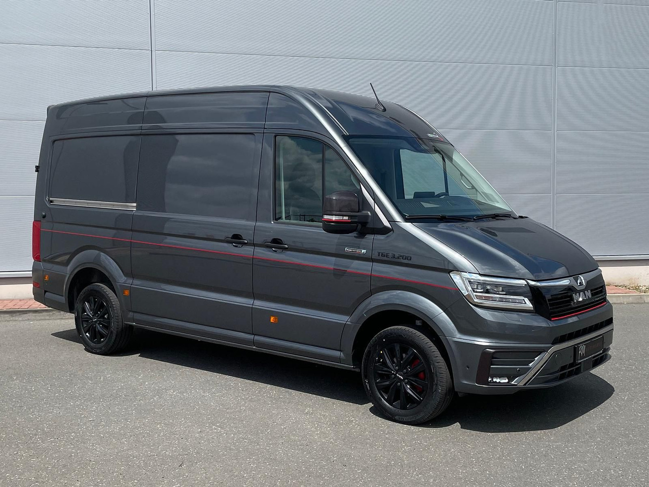 MAN TGE 3.200 L3H3 Kasten 4x4 Individual S ACC STHZ - Kastenwagen: das Bild 2 MAN TGE 3.200 L3H3 Kasten 4x4 Individual S ACC STHZ - Kastenwagen: das Bild 2