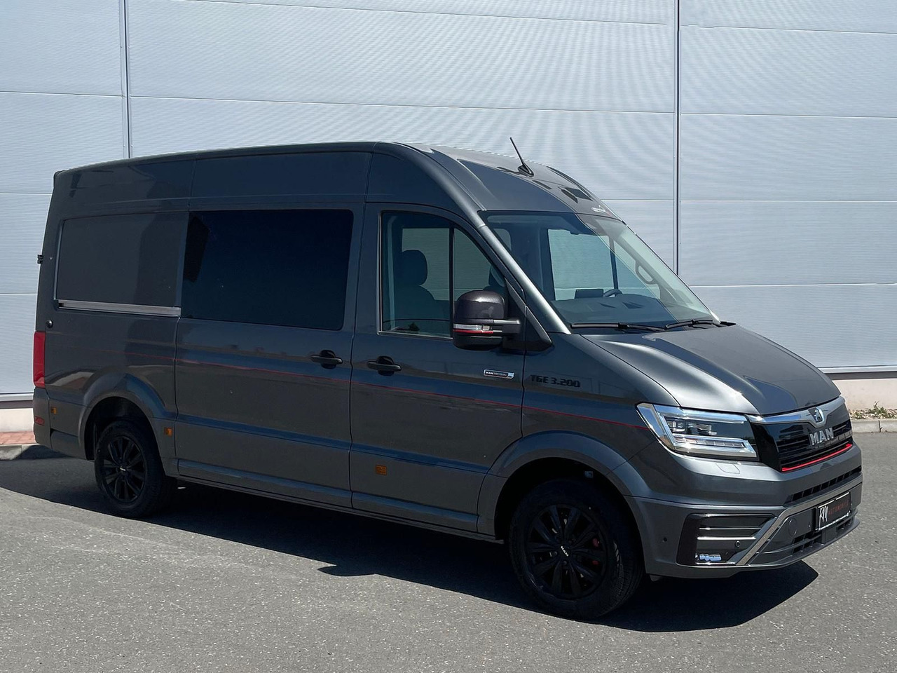 MAN TGE 3.200 L3H3 MIXTO 4x4 Individual S ACC STHZ - Kastenwagen, Transporter mit Doppelkabine: das Bild 2 MAN TGE 3.200 L3H3 MIXTO 4x4 Individual S ACC STHZ - Kastenwagen, Transporter mit Doppelkabine: das Bild 2