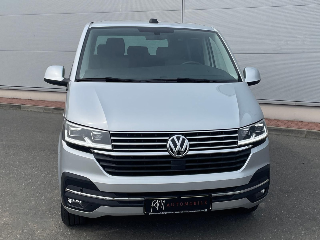 Volkswagen T6.1 Caravelle Highline STANDHZ NAVI LEDER PDC - Personentransporter: das Bild 3 Volkswagen T6.1 Caravelle Highline STANDHZ NAVI LEDER PDC - Personentransporter: das Bild 3
