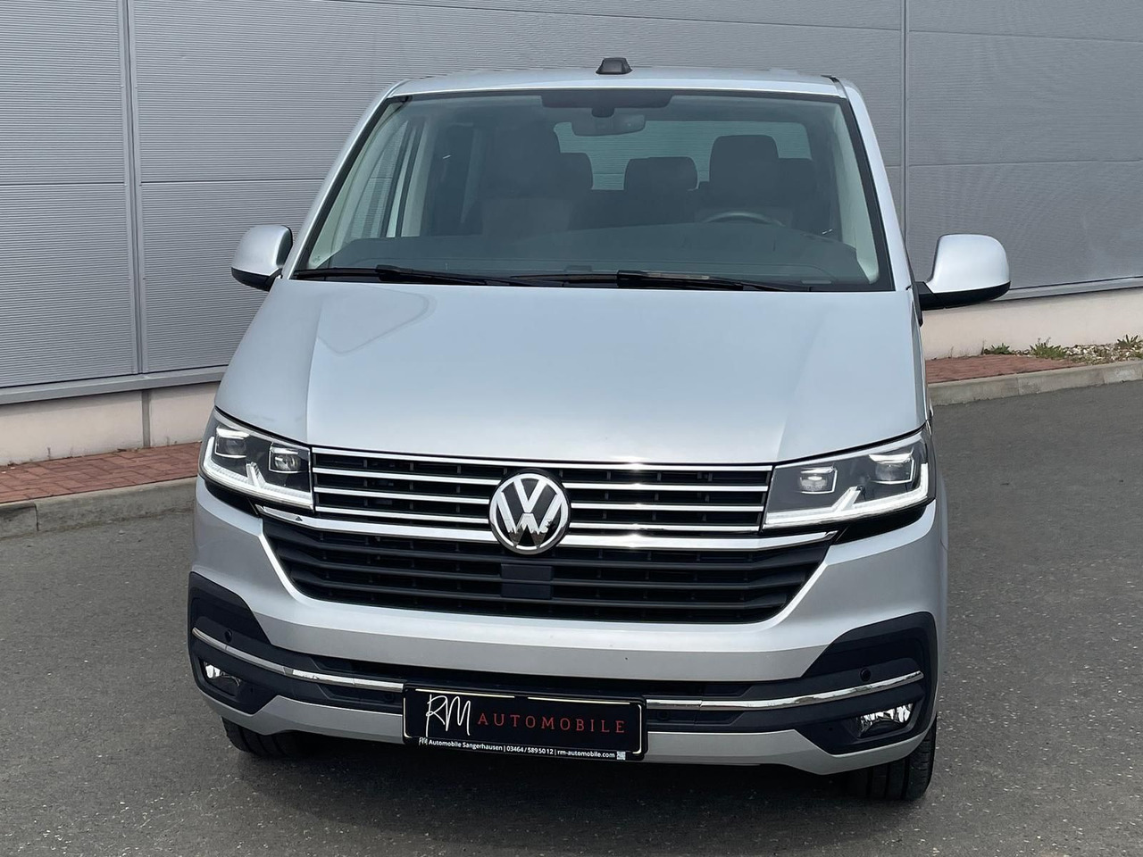 Volkswagen T6.1 Caravelle Highline STANDHZ NAVI LEDER PDC - Personentransporter: das Bild 4 Volkswagen T6.1 Caravelle Highline STANDHZ NAVI LEDER PDC - Personentransporter: das Bild 4