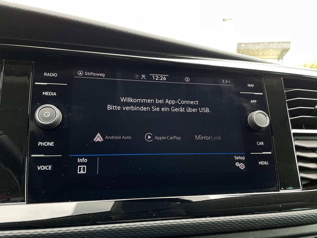 PKW neu kaufen Volkswagen T6.1 Transporter 2.0 TDI lang 4MOTION SITZHZ NAV: das Bild 21 PKW neu kaufen Volkswagen T6.1 Transporter 2.0 TDI lang 4MOTION SITZHZ NAV: das Bild 21