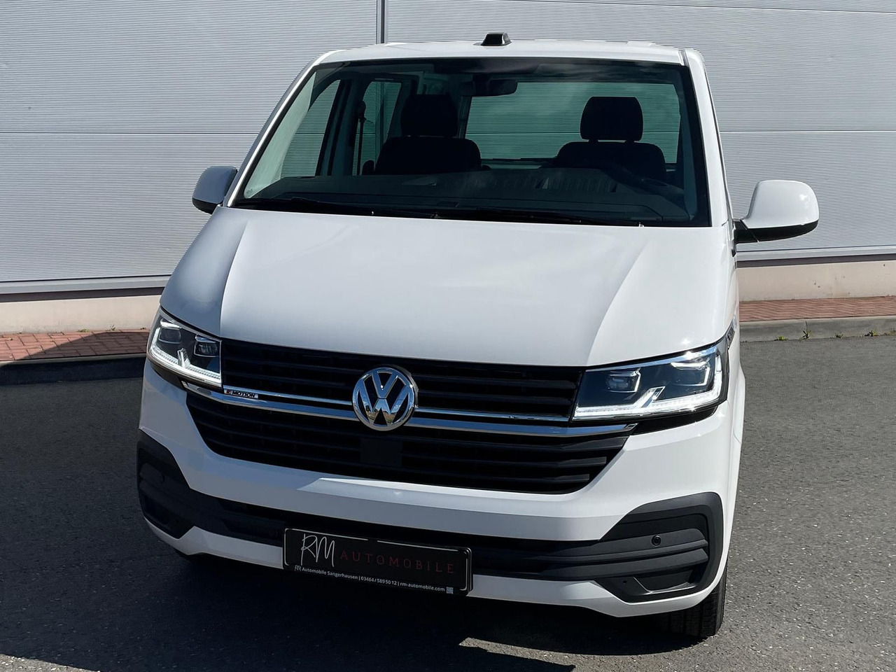 Volkswagen T6.1 Transporter Kasten 4M ACC PDC KAMERA STANDH - Kastenwagen: das Bild 4 Volkswagen T6.1 Transporter Kasten 4M ACC PDC KAMERA STANDH - Kastenwagen: das Bild 4