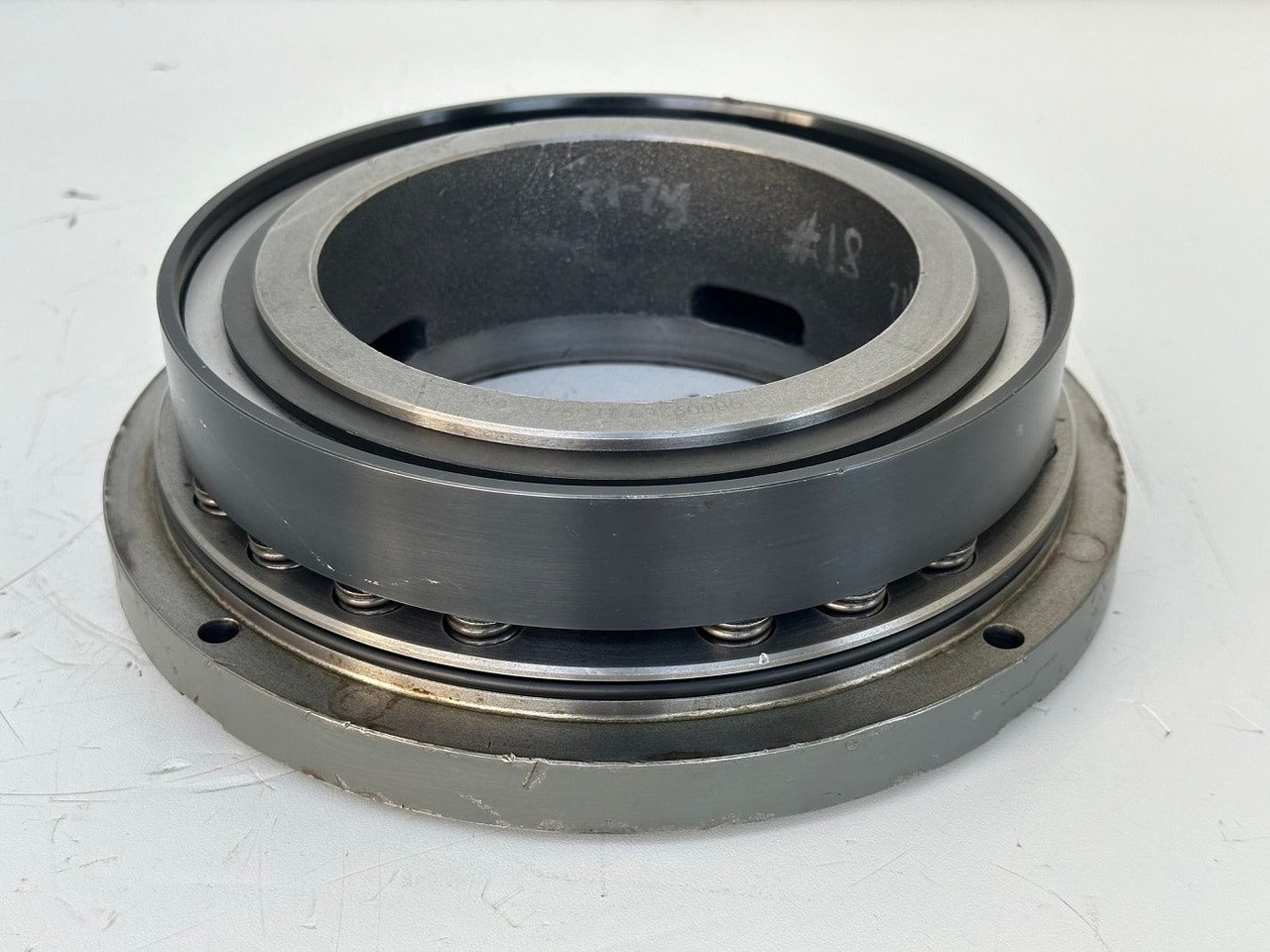 Liebherr Bremse ID-Nr.90009255. SAT250/278 - SAT250/287. A913 COMP, A914 COMP, A914, A916 COMP, A916, A918 COMP, A918, A920, A922 RAIL, A924 RAIL, LH18, LH22, LH24, LH26, R914 COMP, R914 RAIL, R914, - Schwenkmotor für Kettenbagger: das Bild 5 Liebherr Bremse ID-Nr.90009255. SAT250/278 - SAT250/287. A913 COMP, A914 COMP, A914, A916 COMP, A916, A918 COMP, A918, A920, A922 RAIL, A924 RAIL, LH18, LH22, LH24, LH26, R914 COMP, R914 RAIL, R914, - Schwenkmotor für Kettenbagger: das Bild 5