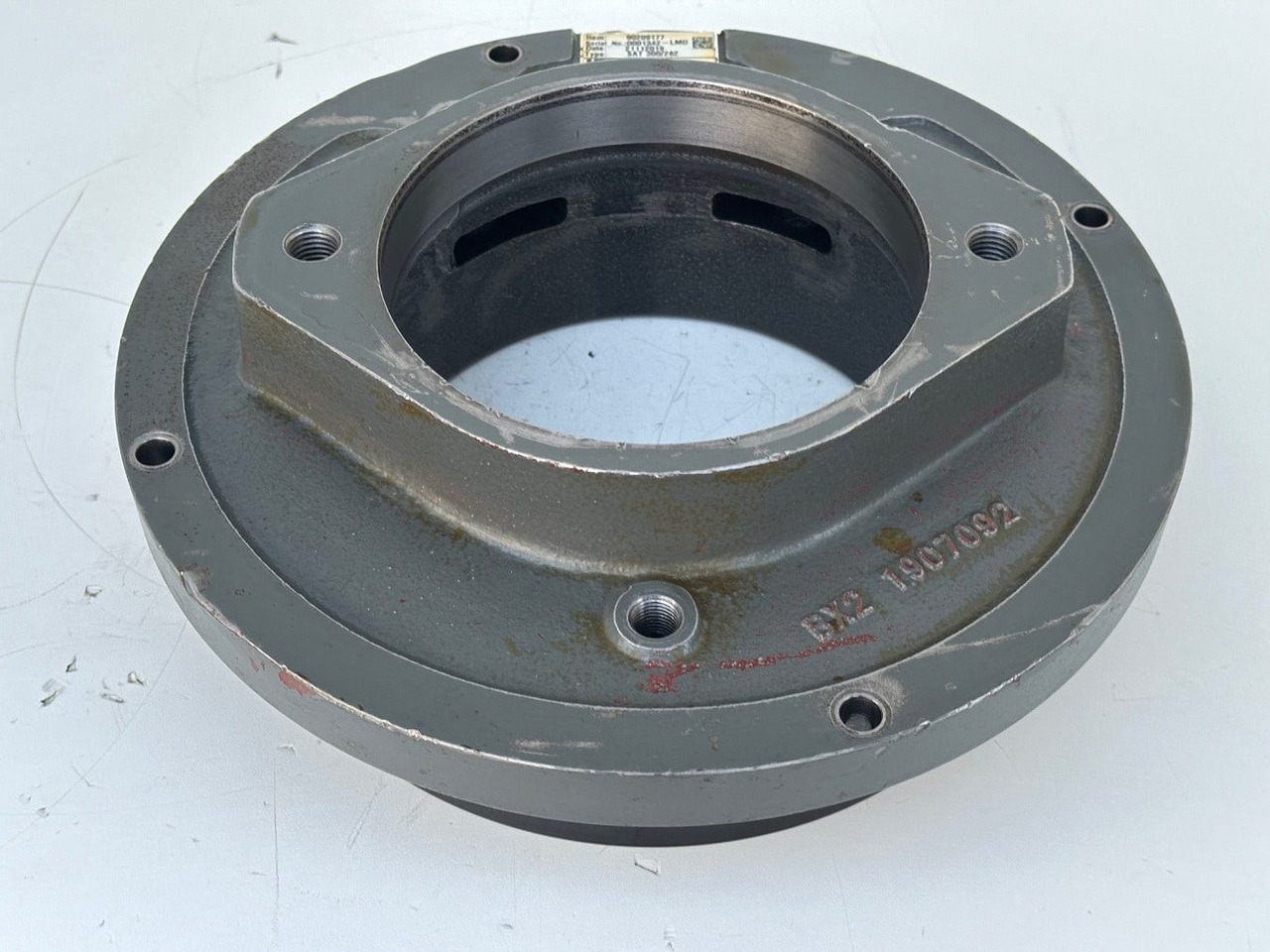 Liebherr Bremse ID-Nr.90209190. SAT300/282. LH40 C LH40 CP, LH40 M, LH40MP, LH50 CHR, LH50 CHRP, LH50 M, LH50 MHR, LH50 MHRP, LH50MT. #BR.01342# - Schwenkmotor für Baumaschine: das Bild 1 Liebherr Bremse ID-Nr.90209190. SAT300/282. LH40 C LH40 CP, LH40 M, LH40MP, LH50 CHR, LH50 CHRP, LH50 M, LH50 MHR, LH50 MHRP, LH50MT. #BR.01342# - Schwenkmotor für Baumaschine: das Bild 1