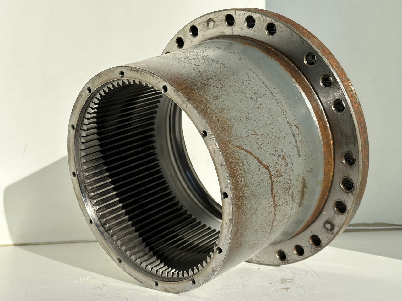 Liebherr Innenrad ID-Nr.90206742. FAT350P126 - FAT350P138. LOS1926 - R920 - R922 - R924 - R925 - R926 - R930 T.#90206742.18.12# - Fahrantrieb für Kettenbagger: das Bild 5 Liebherr Innenrad ID-Nr.90206742. FAT350P126 - FAT350P138. LOS1926 - R920 - R922 - R924 - R925 - R926 - R930 T.#90206742.18.12# - Fahrantrieb für Kettenbagger: das Bild 5