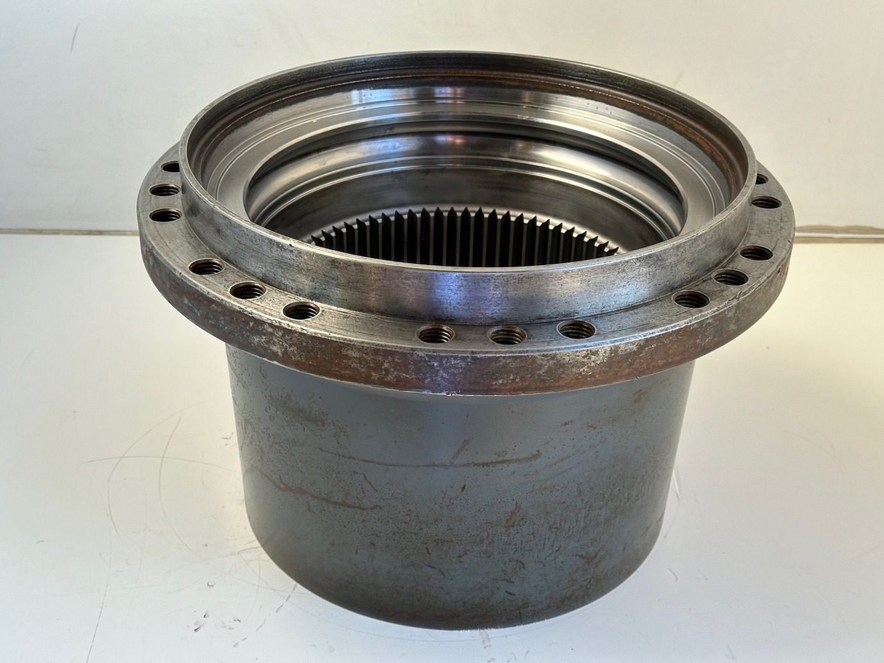 Liebherr Innenrad ID-Nr.90206742. FAT350P126 - FAT350P138. LOS1926 - R920 - R922 - R924 - R925 - R926 - R930 T.#90206742.18.12# - Fahrantrieb für Kettenbagger: das Bild 1 Liebherr Innenrad ID-Nr.90206742. FAT350P126 - FAT350P138. LOS1926 - R920 - R922 - R924 - R925 - R926 - R930 T.#90206742.18.12# - Fahrantrieb für Kettenbagger: das Bild 1