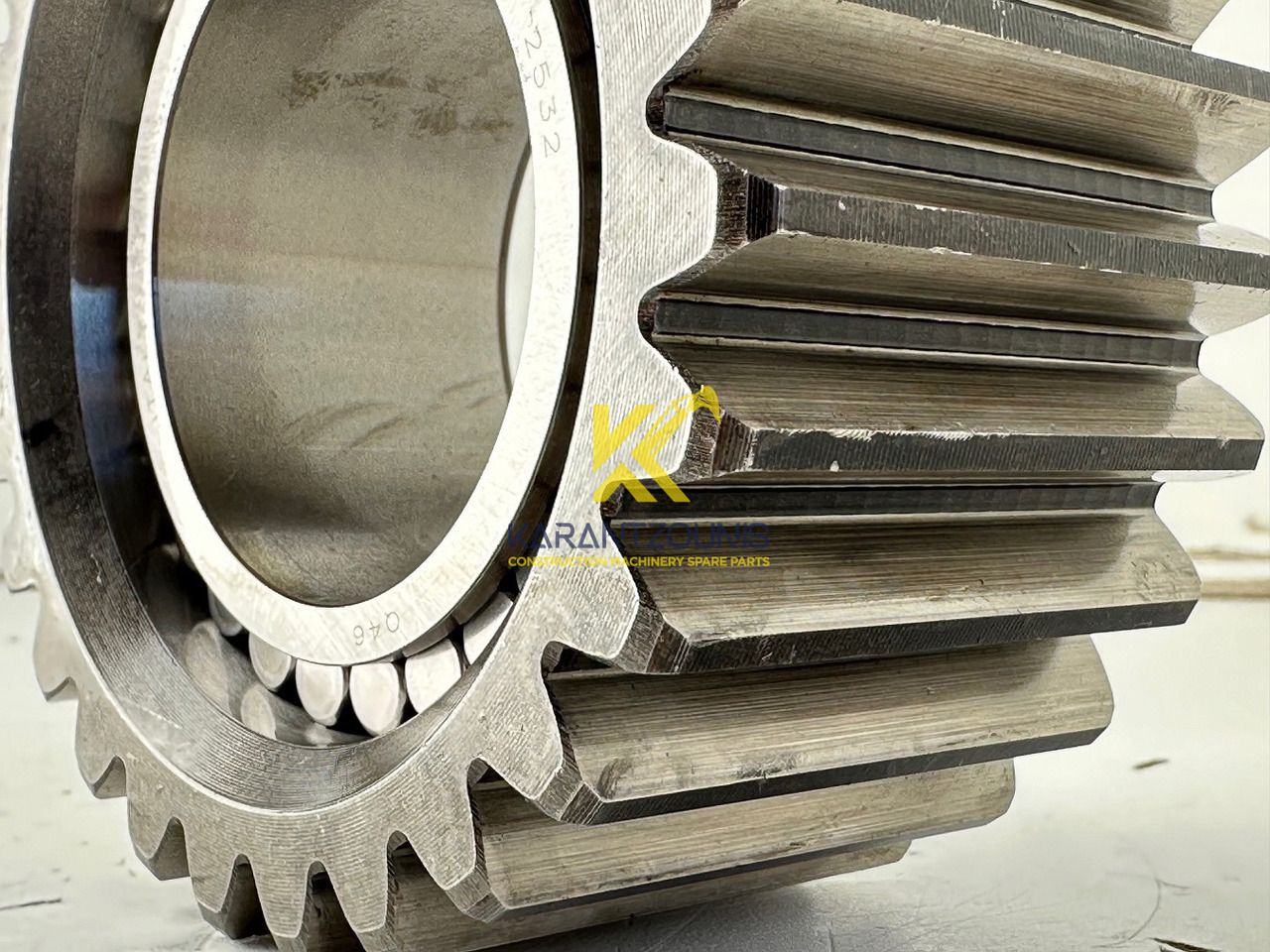 Liebherr Planetenrad ID-Nr.9443004 - ID-Nr.944300403. FAT400-FAT400/018-FAT400P018-FAT400P063-FAT400P073-FAT400P092. R934 IND,R906,R914,R916,R922,R924,R932,R934,R936,R942,R944. #944300503.01# - Fahrantrieb für Bagger: das Bild 5 Liebherr Planetenrad ID-Nr.9443004 - ID-Nr.944300403. FAT400-FAT400/018-FAT400P018-FAT400P063-FAT400P073-FAT400P092. R934 IND,R906,R914,R916,R922,R924,R932,R934,R936,R942,R944. #944300503.01# - Fahrantrieb für Bagger: das Bild 5