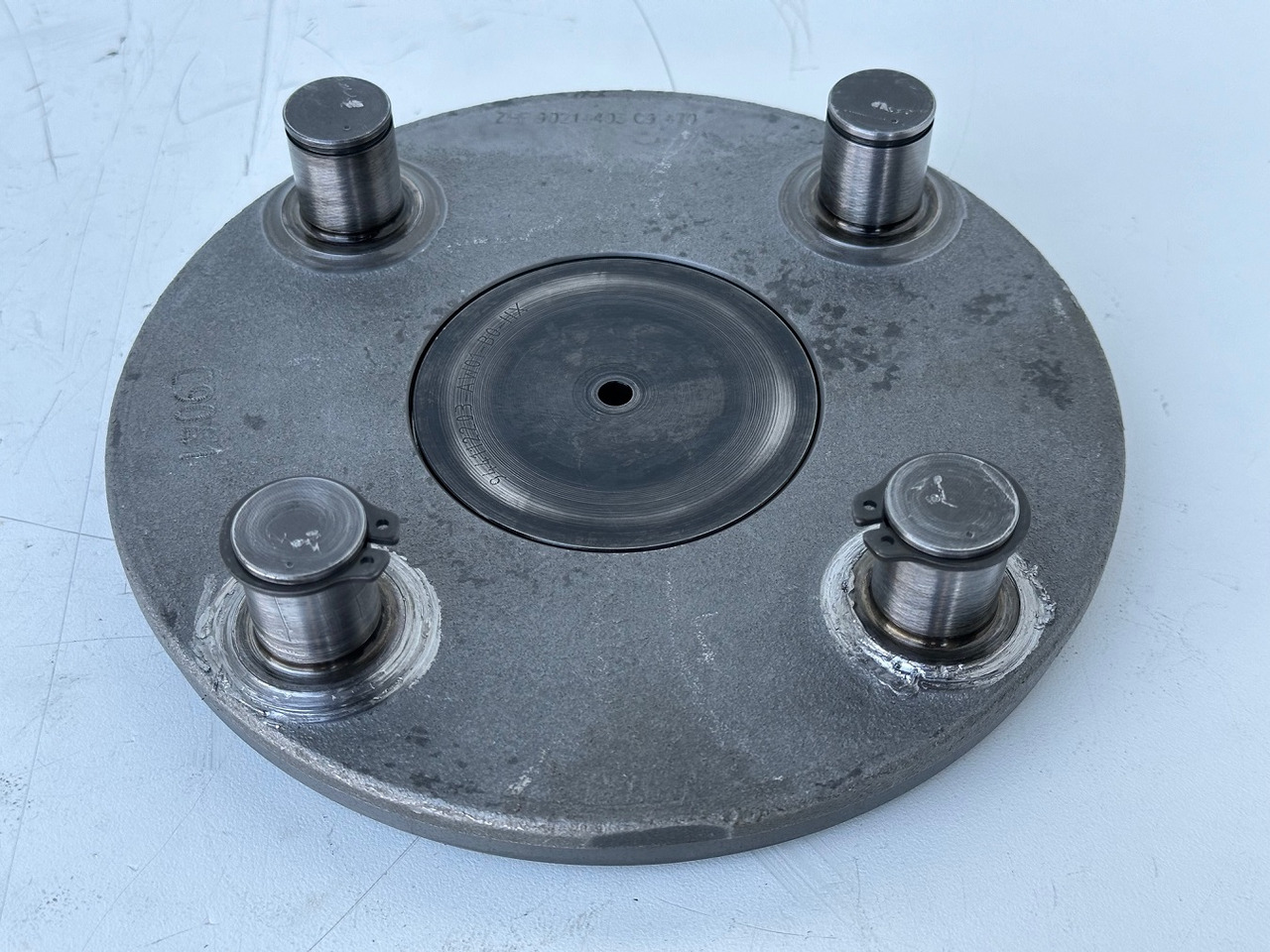 Liebherr Planetenträger ID-Nr.90214403. SAT275A290. R922 LC-1486, R924 LC-1487. #90214403.06.08.02# - Schwenkmotor für Kettenbagger: das Bild 1 Liebherr Planetenträger ID-Nr.90214403. SAT275A290. R922 LC-1486, R924 LC-1487. #90214403.06.08.02# - Schwenkmotor für Kettenbagger: das Bild 1