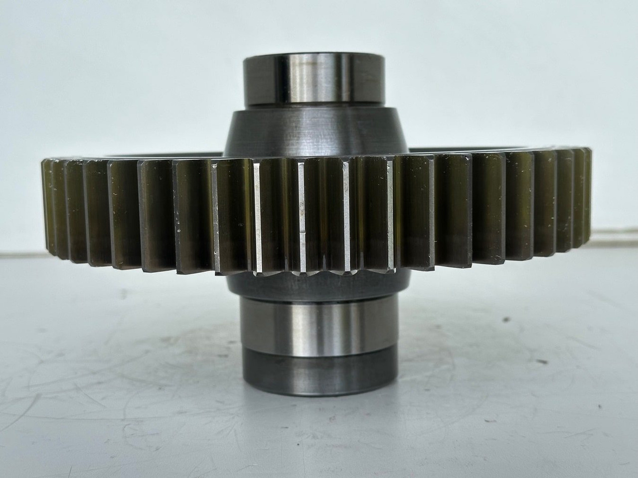 Liebherr Stirnrad ID-Nr.10135600. Pumpenverteilergetriebe Typ:PVG450 C 468. PR776-1296. #10135600.02# - Transmission für Baumaschine: das Bild 5 Liebherr Stirnrad ID-Nr.10135600. Pumpenverteilergetriebe Typ:PVG450 C 468. PR776-1296. #10135600.02# - Transmission für Baumaschine: das Bild 5