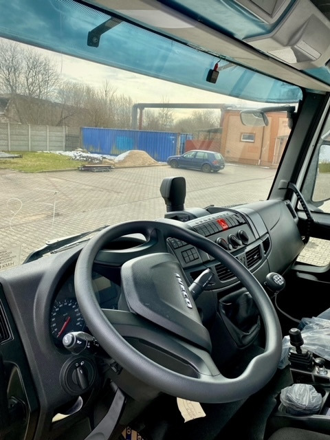IVECO Eurocargo + hooklift KING HZ-10R - Kommunal-/ Sonderfahrzeug: das Bild 4 IVECO Eurocargo + hooklift KING HZ-10R - Kommunal-/ Sonderfahrzeug: das Bild 4