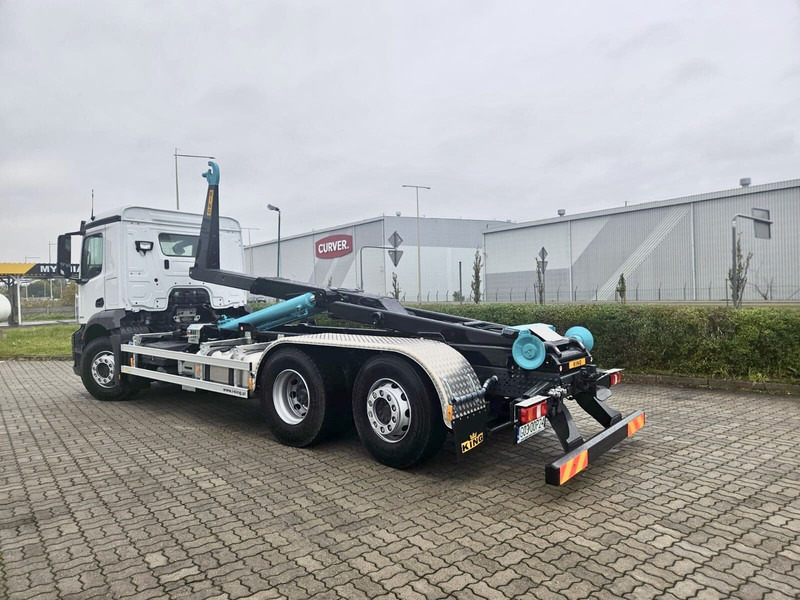 Mercedes-Benz ACTROS 5 - 2542 Nowy! - Abrollkipper: das Bild 2 Mercedes-Benz ACTROS 5 - 2542 Nowy! - Abrollkipper: das Bild 2