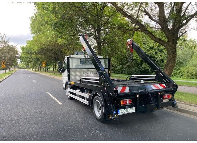 Mitsubishi Fuso 9C18 bramowiec BR6 - Absetzkipper: das Bild 5 Mitsubishi Fuso 9C18 bramowiec BR6 - Absetzkipper: das Bild 5