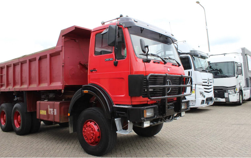 Mercedes-Benz 2636. V10 * 6x6 * FULL STEEL * 1 OWNER * 401TKM ORIGNAAL * TOP CONDITION * - Kipper: das Bild 5 Mercedes-Benz 2636. V10 * 6x6 * FULL STEEL * 1 OWNER * 401TKM ORIGNAAL * TOP CONDITION * - Kipper: das Bild 5
