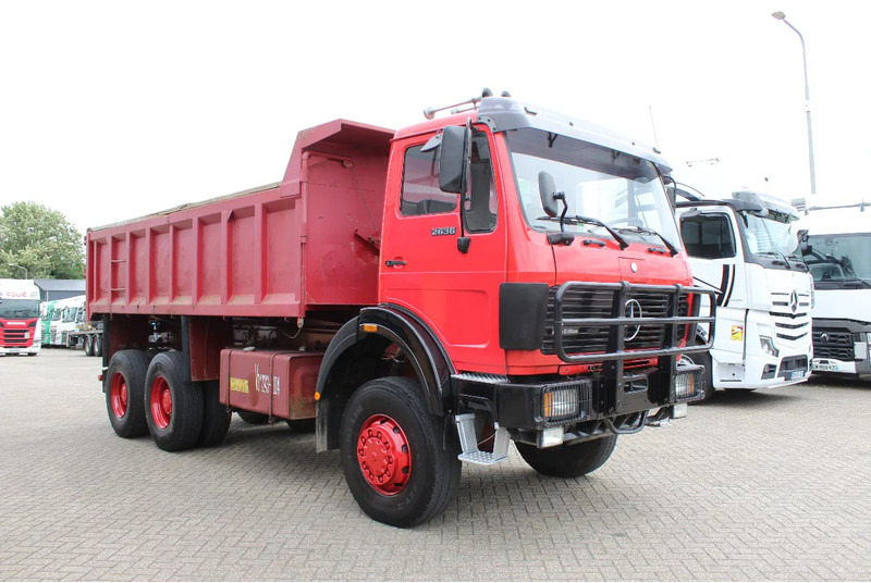 Mercedes-Benz 2636. V10 * 6x6 * FULL STEEL * 1 OWNER * 401TKM ORIGNAAL * TOP CONDITION * - Kipper: das Bild 4 Mercedes-Benz 2636. V10 * 6x6 * FULL STEEL * 1 OWNER * 401TKM ORIGNAAL * TOP CONDITION * - Kipper: das Bild 4