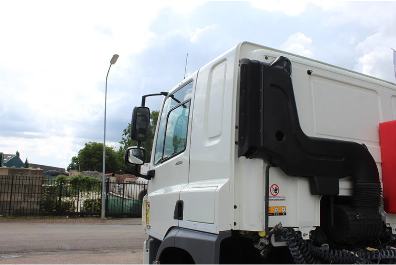 DAF CF 450 * EURO6 * 4X2 * - Sattelzugmaschine: das Bild 4 DAF CF 450 * EURO6 * 4X2 * - Sattelzugmaschine: das Bild 4