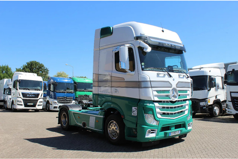 Mercedes-Benz Actros 1845 * EURO6 * 4X2 * 2 TANK * CHASSIS NOT 2018 * - Sattelzugmaschine: das Bild 5 Mercedes-Benz Actros 1845 * EURO6 * 4X2 * 2 TANK * CHASSIS NOT 2018 * - Sattelzugmaschine: das Bild 5